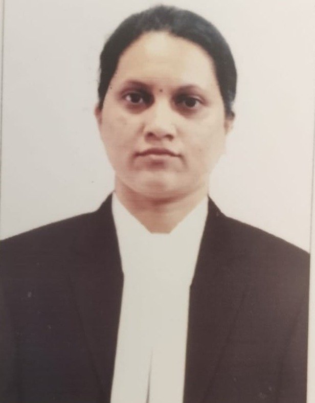 Adv. Nupur N. Minde, Associate